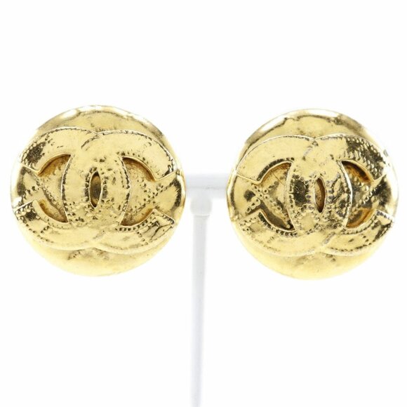 CHANEL Vintage Gold Earrings - Picture 1 of 6